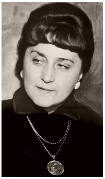 Файл:Николаева-Волянская (1950-е).jpg