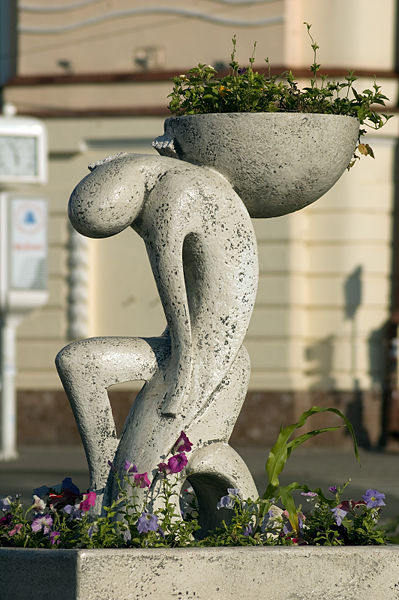 Файл:Скульптура в устье Ушайки DSC 9795.jpg