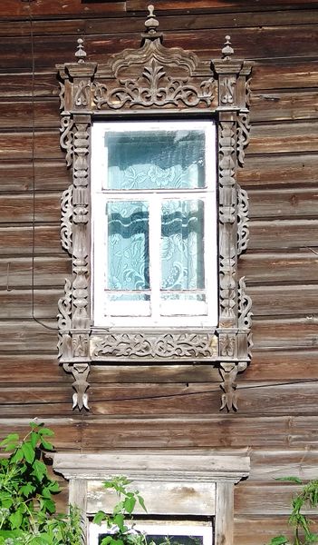Файл:Бакунина-9 (окно).jpg