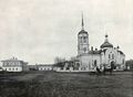 Вид с юга на Иннокентьевский храм монастыря, восточнее которого была впервые в 1870-х гг. воздвигнута часовня во имя Домны Томской.