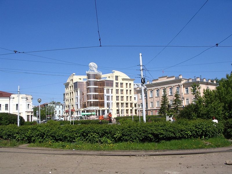 Файл:Площадь Батенькова.jpg