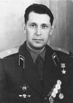 Файл:Ярославцев СИ (1950-е).JPG