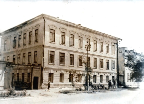 Файл:Здание ТАДТ в 1930-е годы.jpg
