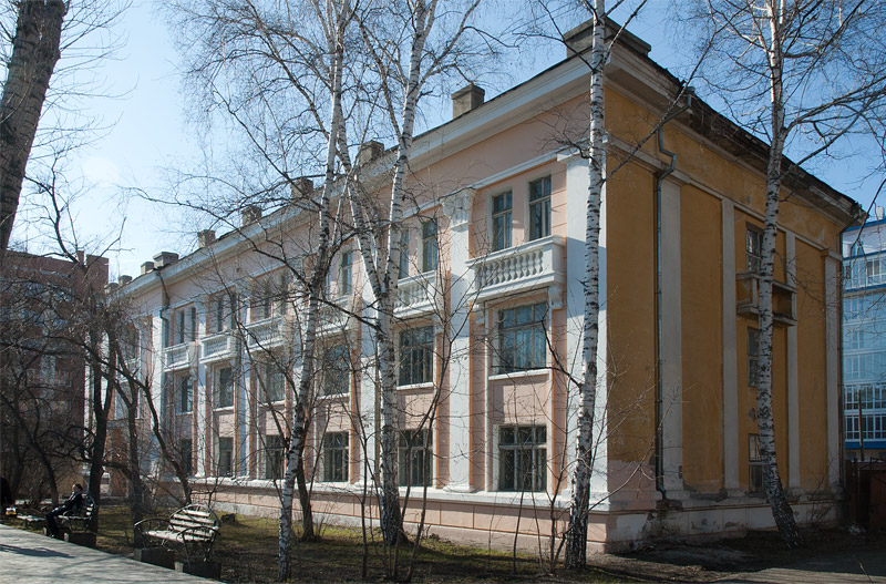 Файл:Кирова 16 DSC74103.jpg