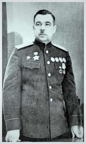 Файл:Говоров ЛА (1944).jpg