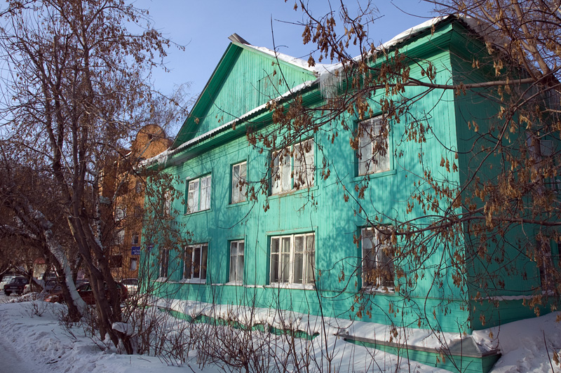 Файл:Нахимова-32-DSC71995.jpg