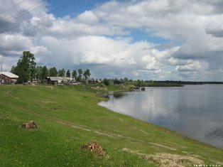 Файл:Вид на село Гришкино. 2010 г.jpg