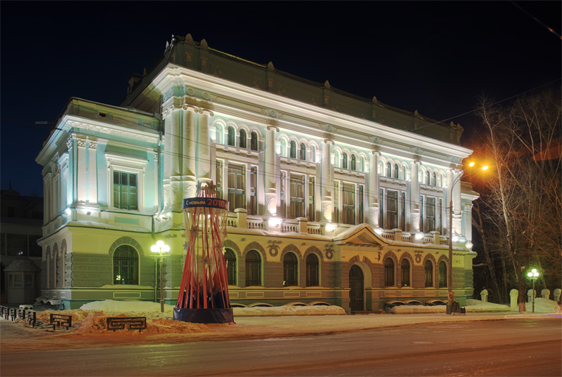 Файл:Ленина-34-А DSC71805-DSC71807.jpg