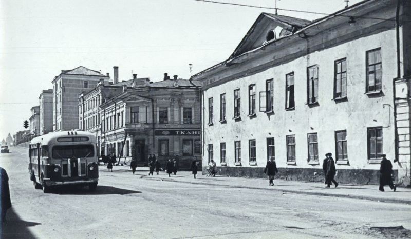 Файл:Ленина-74 в 1958.jpg