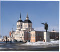 Памятник Ленину и Богоявленский собор со стороны Ушайки. Фото: Максим Вотяков